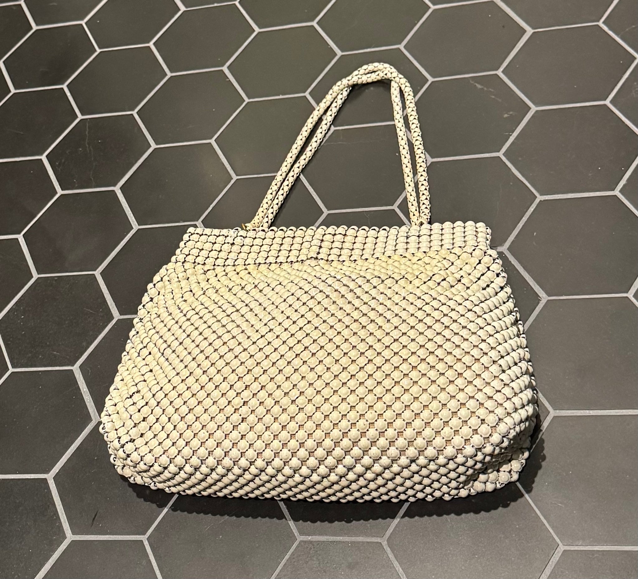 1940s 1950s vintage Whiting & Davis ALUMESH handbag purse white metal mesh bag