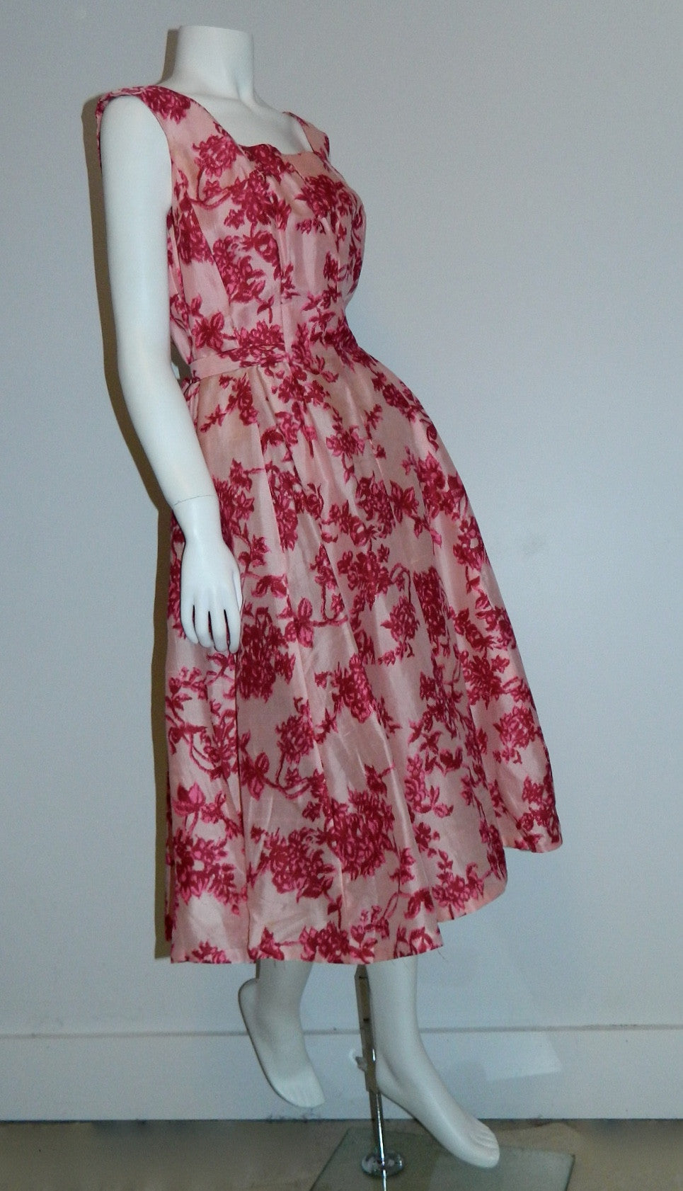 vintage GiGi Young dress / 1960s silk shantung / pink flowers full skirt M