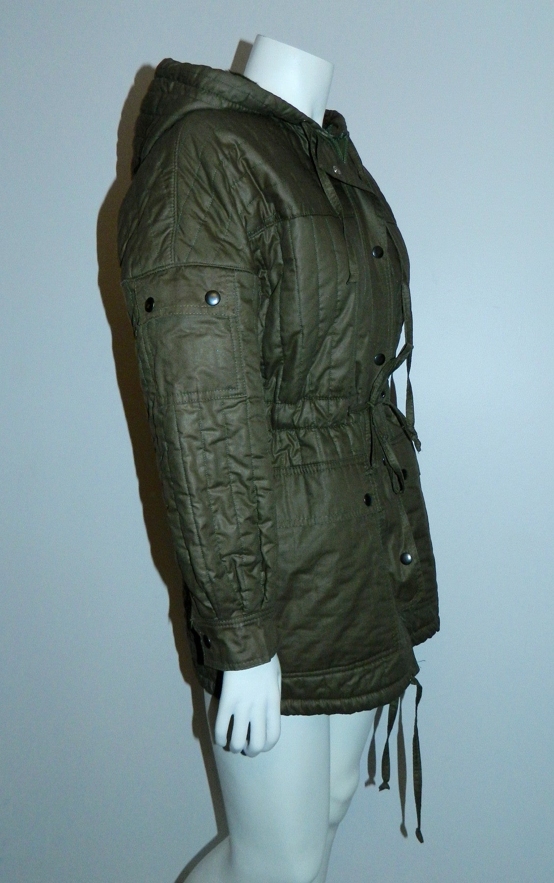 vintage 1970s quilted parka / olive Army coat Beged- Or Bis / coated cotton flannel lined XS