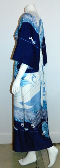 vintage Hilo Hattie dress 1970s Evelyn Margolis caftan kimono Hawaiian maxi gown blue waves XS - S