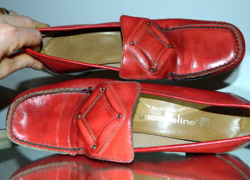 vintage 1960s heels red Pilgrim Buckle loafers MOD square toed shoes 9 Retro Trend Vintage