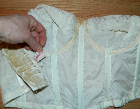 vintage 1950s corset COPPELIA ivory lace brasserie / long line bra 38