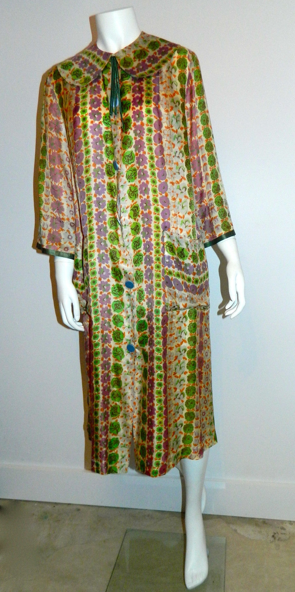 MOD 1960s Stella Fagin robe Floral Print house dress S M