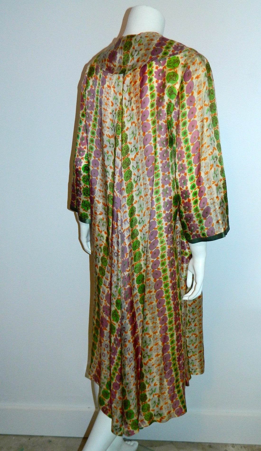 MOD 1960s Stella Fagin robe Floral Print house dress S M