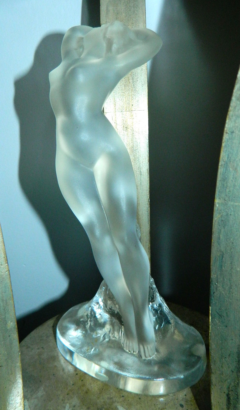 Lalique crystal statue Danseuse Bras Leves nude woman sculpture