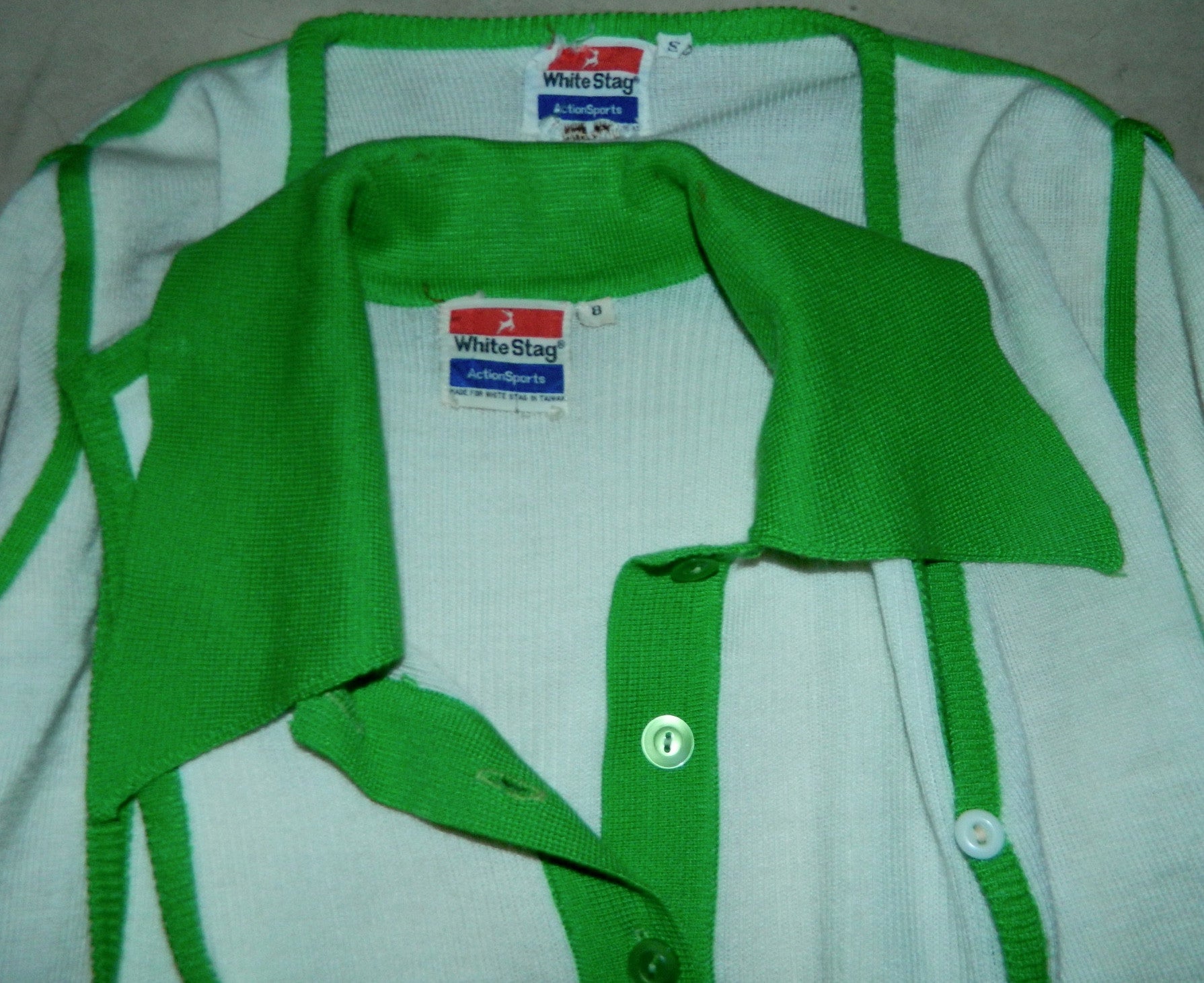 vintage 1970s tennis dress WHITE STAG knit mini dress cardigan sweater white kelly green XS