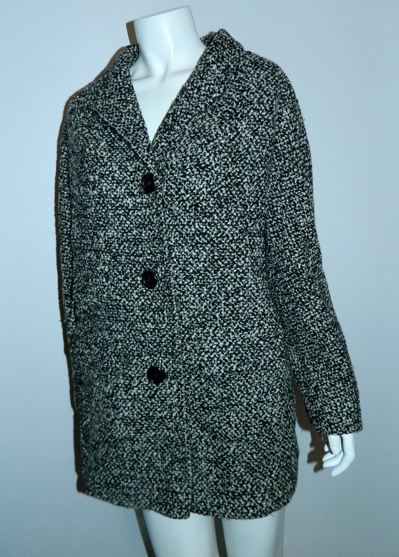 vintage tweed cocoon coat 1950s / 1960s Best & Co. black white