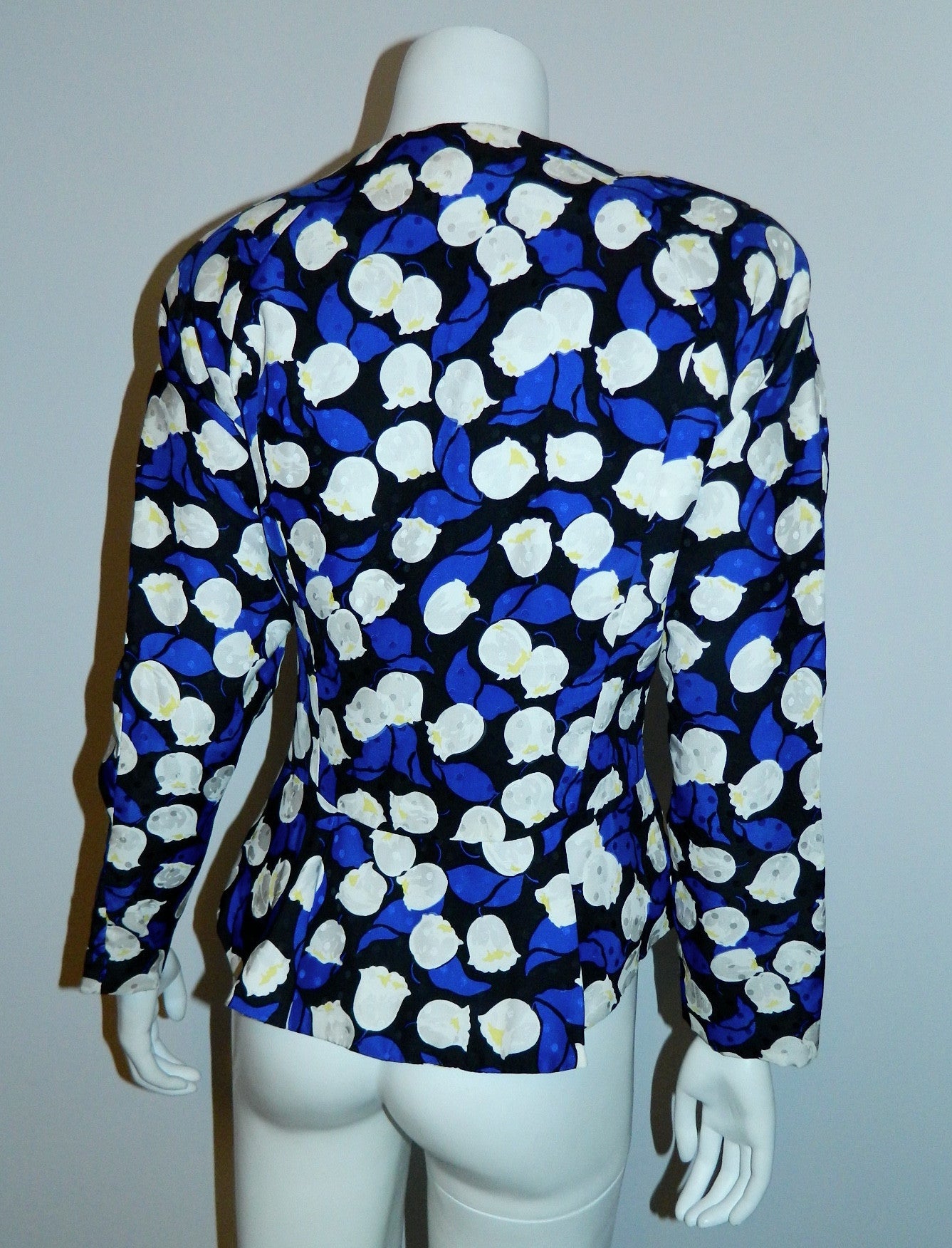 vintage 1980s silk jacket Hanae Mori tulip print peplum waist blazer XS