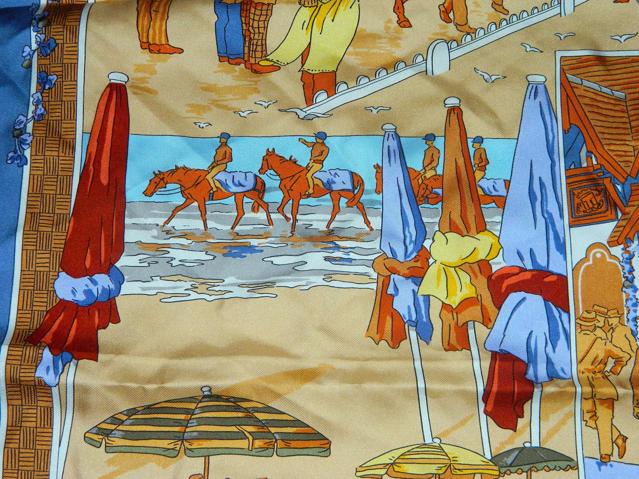 HERMES scarf Un siede de Courses a Deauville 2003 de Watrigant Limited Edition silk Carre