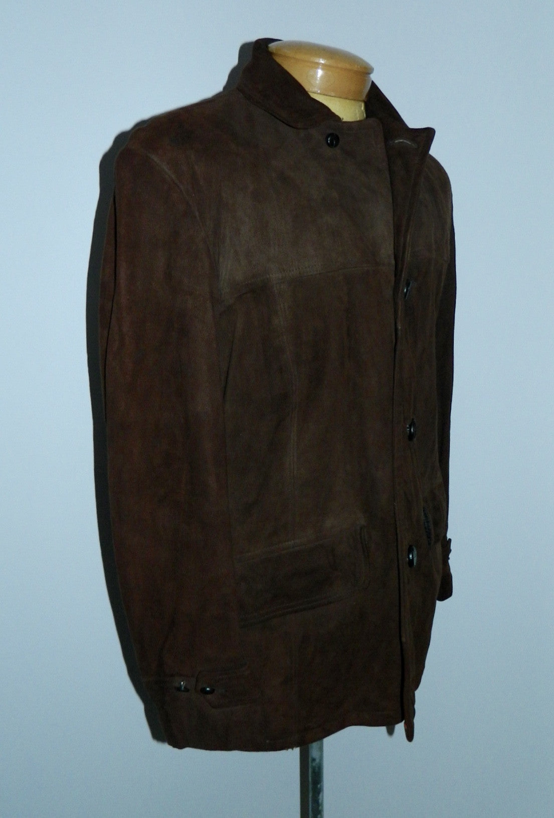 vintage 1960s nut brown SUEDE car coat Men's stadium jacket hand cut suede M