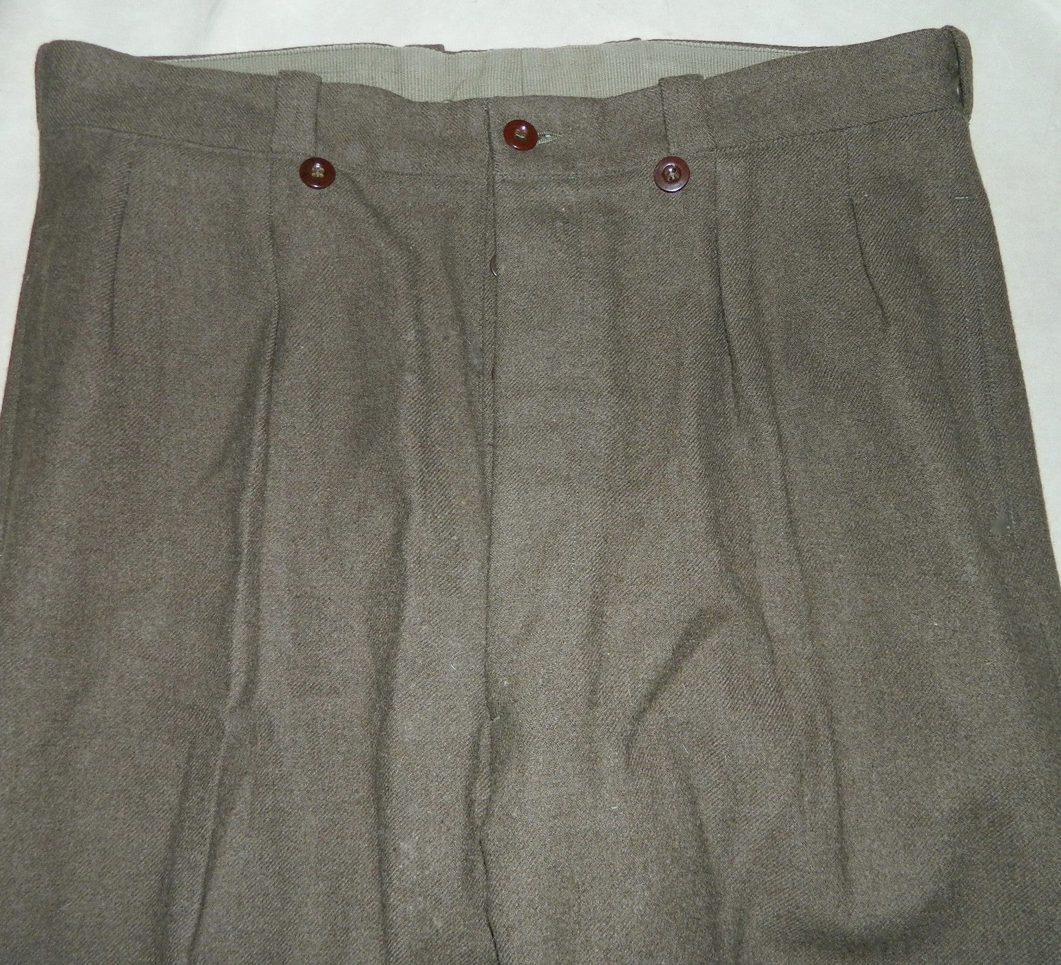 vintage 1940s French military pants WWII wool trousers OD pleated slacks heavy wool 37 inch waist