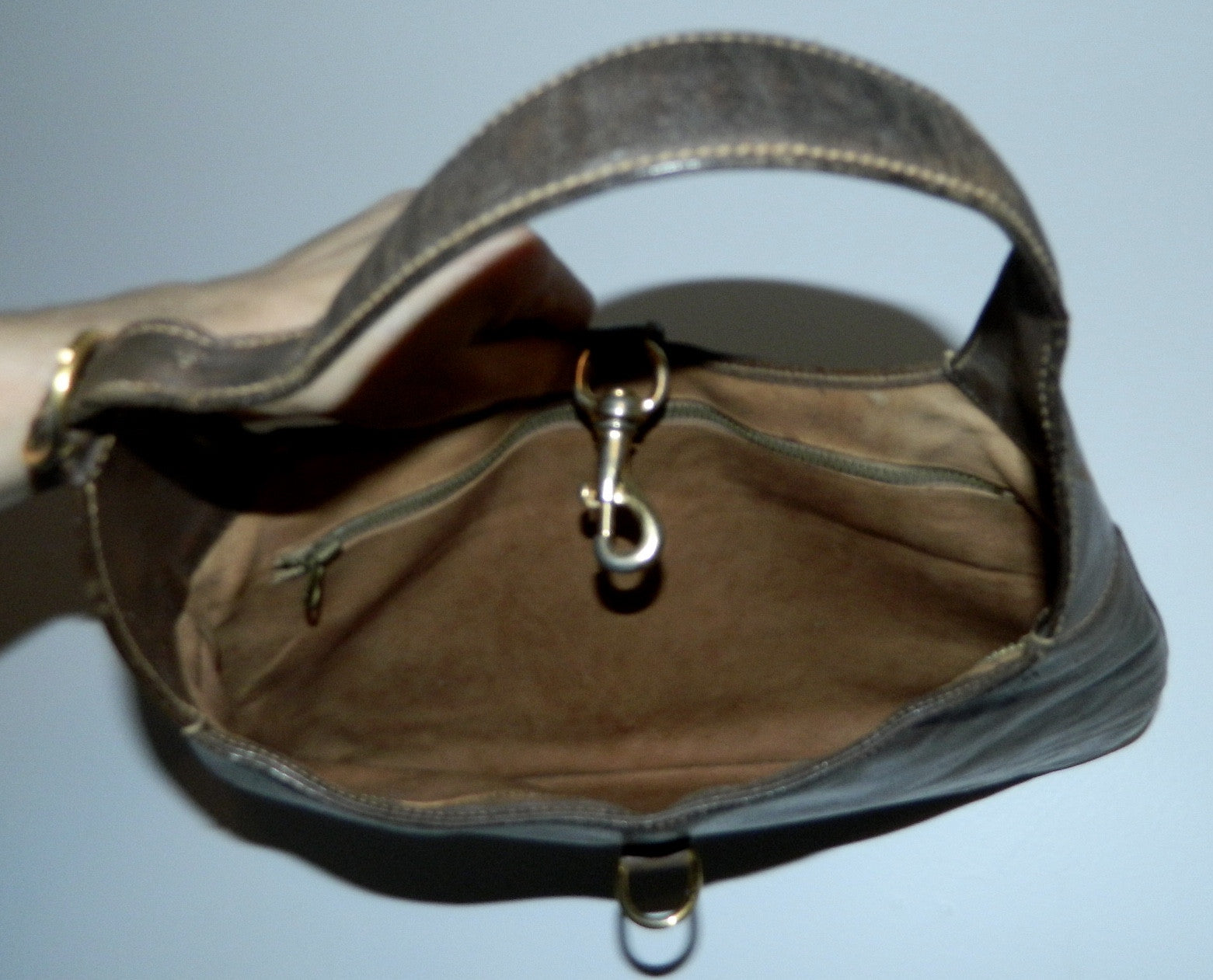 vintage GUCCI bag brown leather 1960s Jackie O "Bouvier" purse