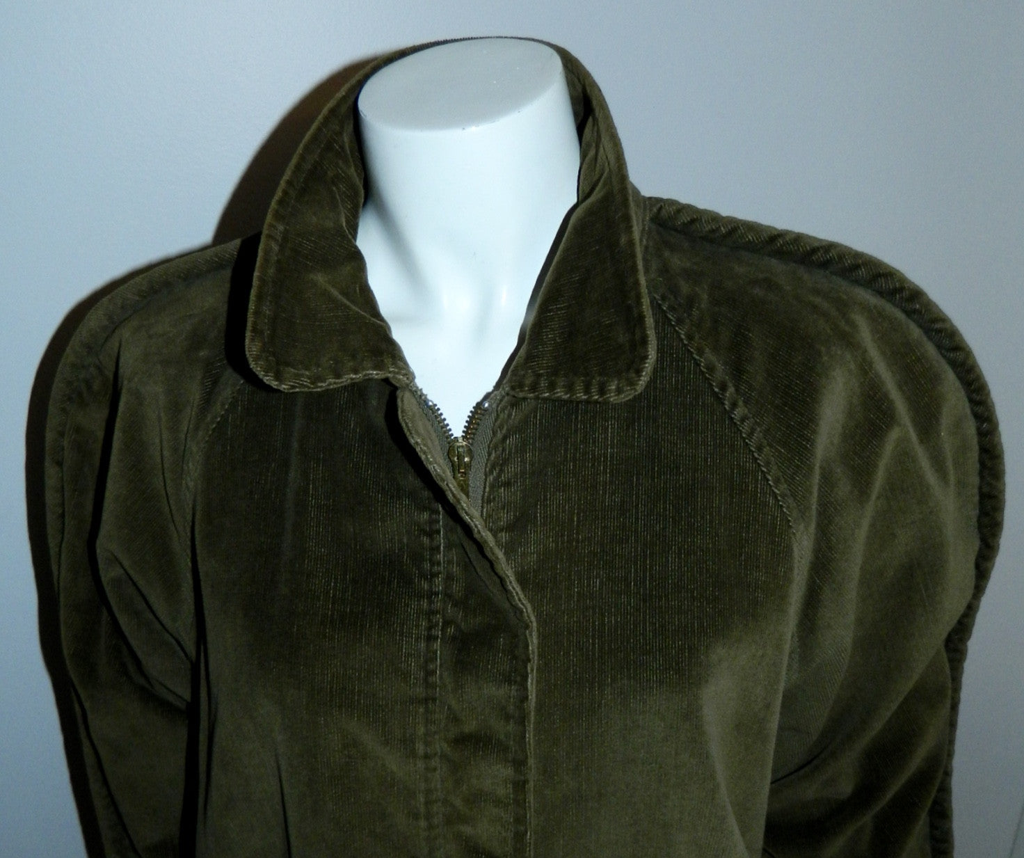 vintage 1980s olive green car coat Lester Hayatt corduroy barn jacket swing coat M OSFM