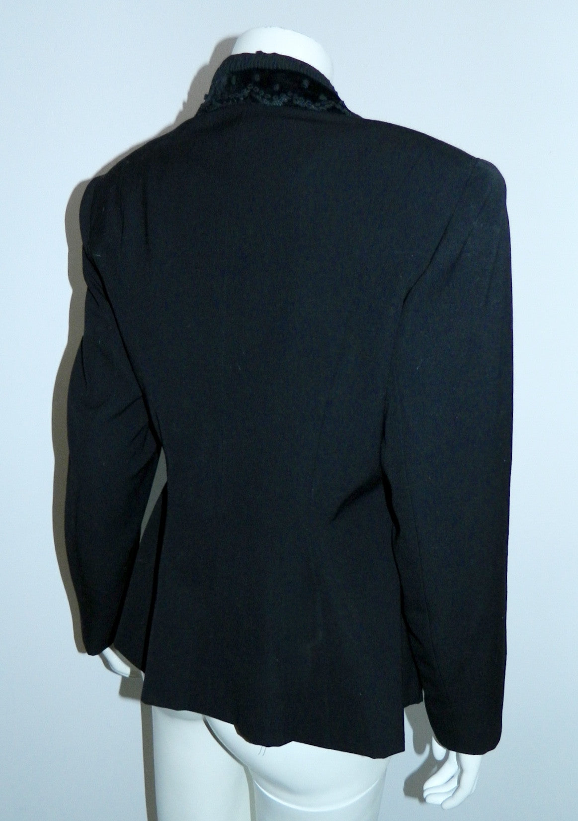 vintage 1940s blazer New Look black wool jacket embroidered velvet lapels S