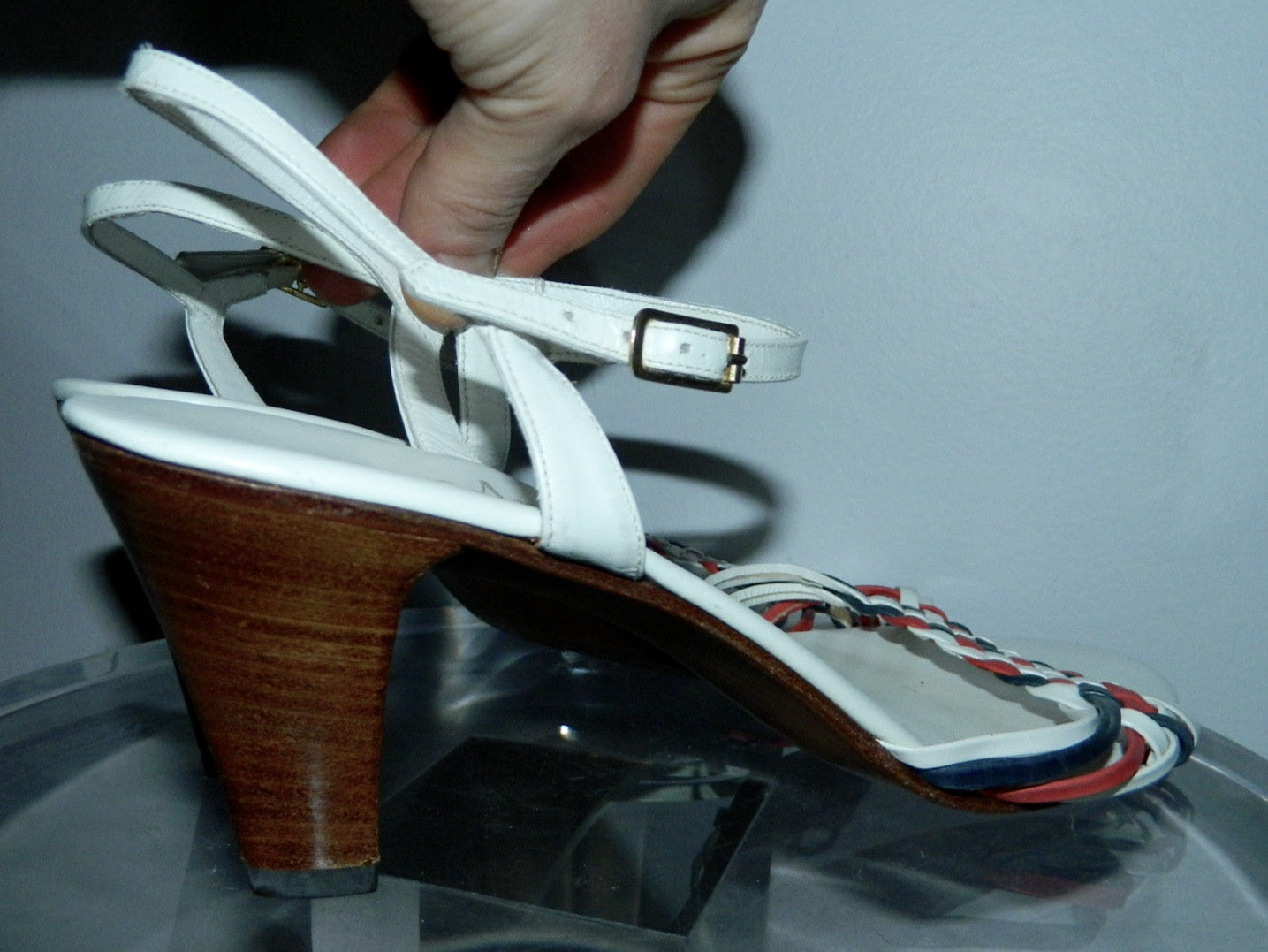 vintage 1970s sandals white WOVEN leather heels Amalfi Rangoni shoes US 9
