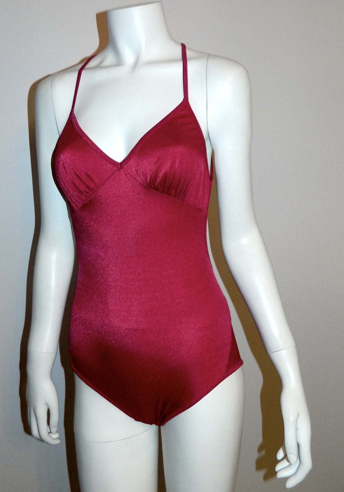 vintage 1970s swim suit raspberry halter neck cross back bathing suit XS - S