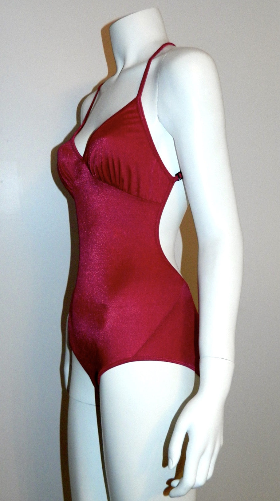 vintage 1970s swim suit raspberry halter neck cross back bathing suit XS - S