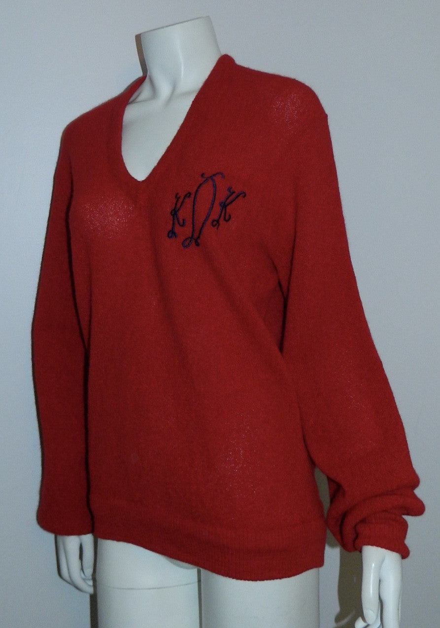 vintage 1950s sweater red Alpaca knit V- neck monogram Mens S