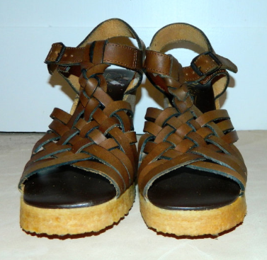 vintage 1970s cork wedges sandals brown WOVEN leather 7 - 7.5 Pietros