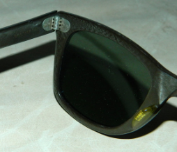 vintage 1950s Ray Ban WAYFARER sunglasses B&L gray plastic frames