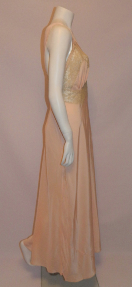 vintage 1940s Rhythm Lingerie long slip pink Deco bias cut rayon gown 36