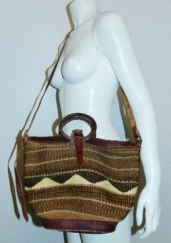 vintage 1970s woven seagrass bag / Kilim weave basket / oversized leather tote shoulder purse